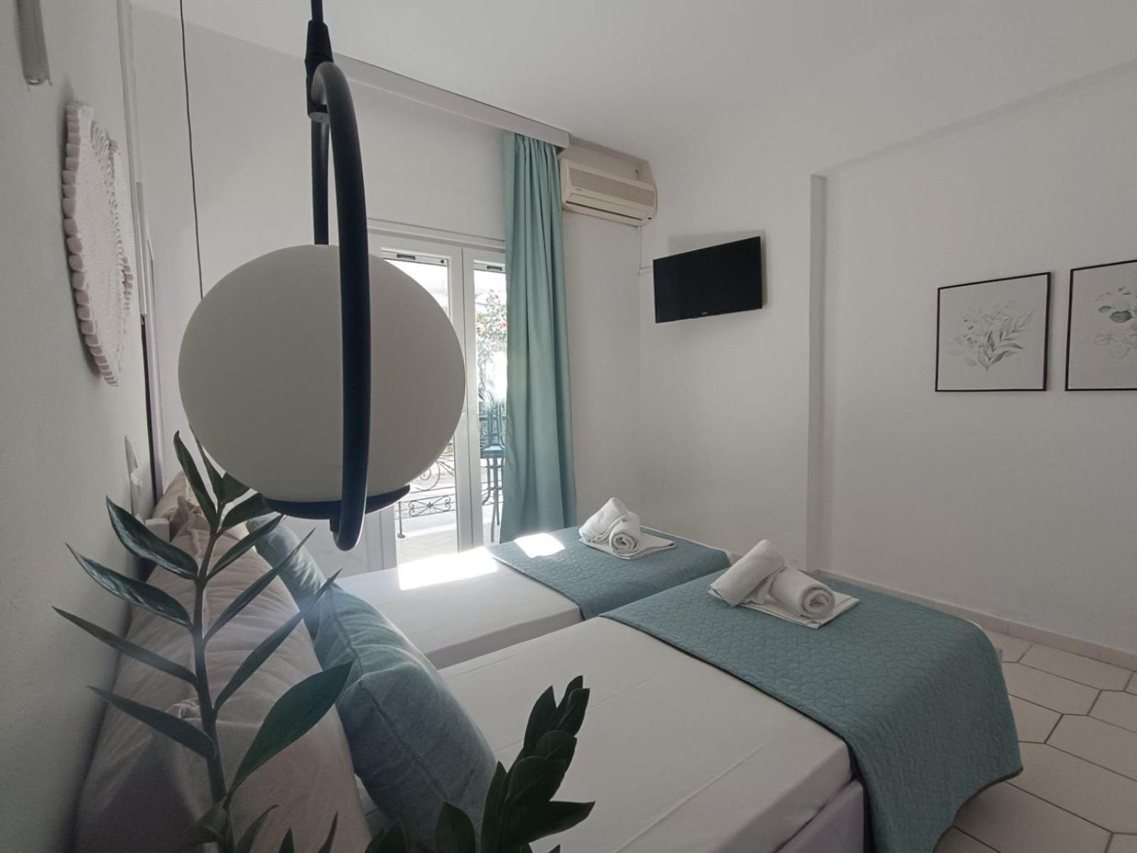אצ'ארבי Philippos Apartments מראה חיצוני תמונה