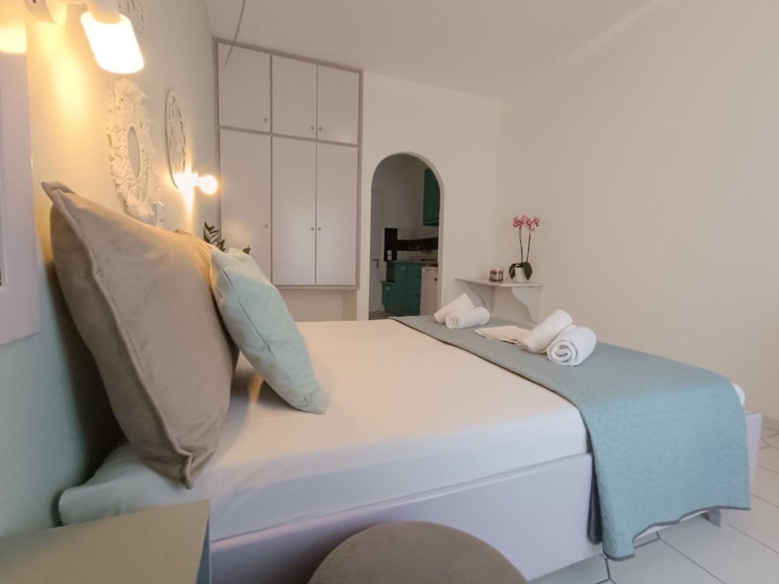 אצ'ארבי Philippos Apartments מראה חיצוני תמונה
