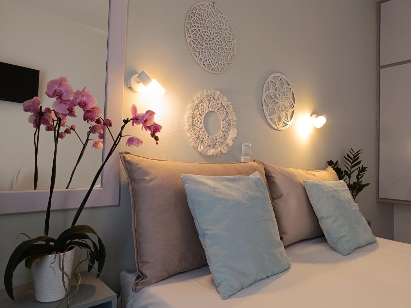 אצ'ארבי Philippos Apartments מראה חיצוני תמונה