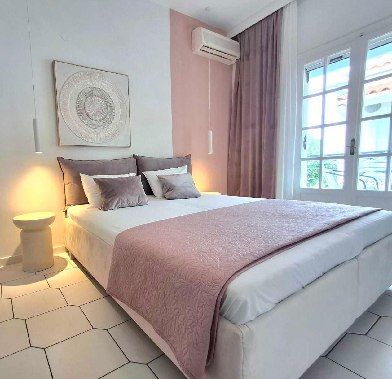 אצ'ארבי Philippos Apartments מראה חיצוני תמונה