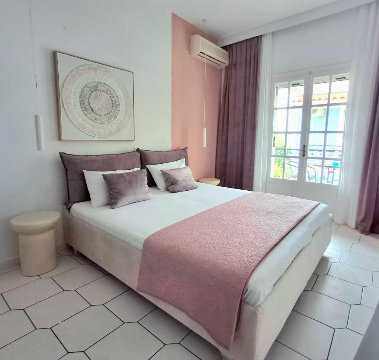 אצ'ארבי Philippos Apartments מראה חיצוני תמונה