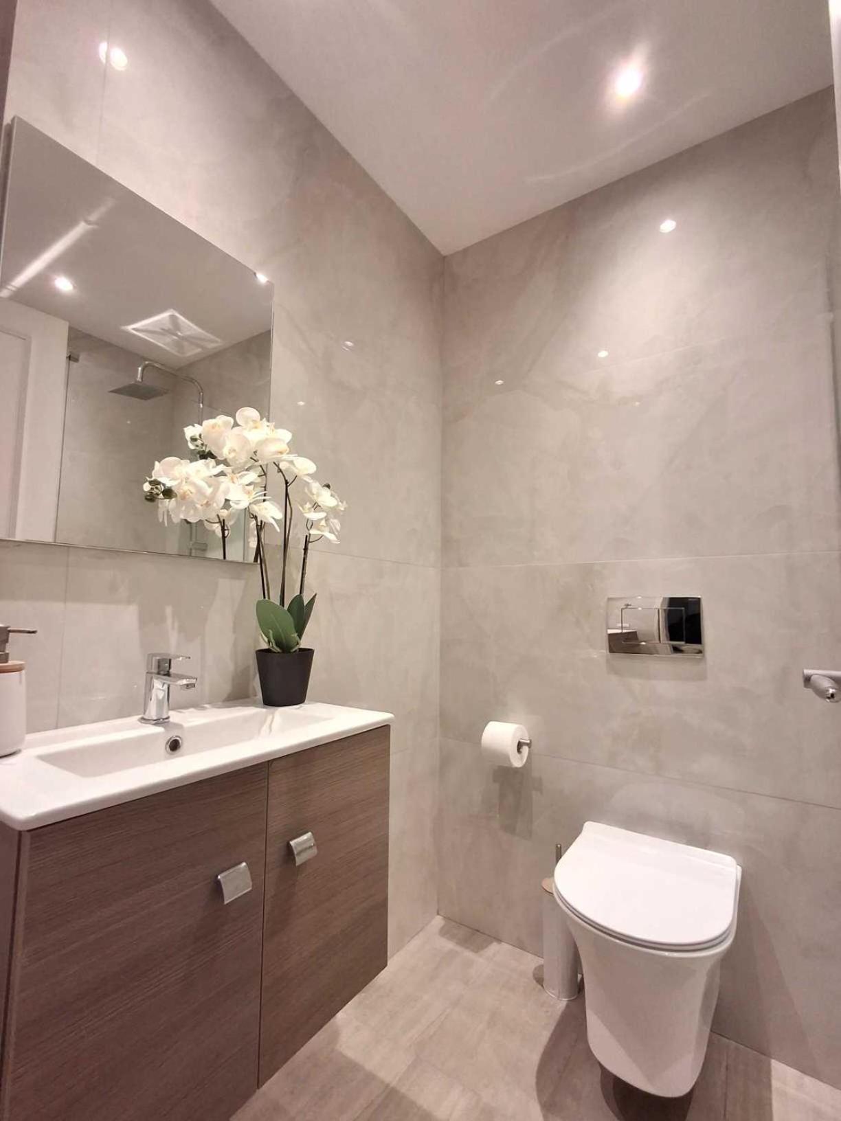 אצ'ארבי Philippos Apartments מראה חיצוני תמונה